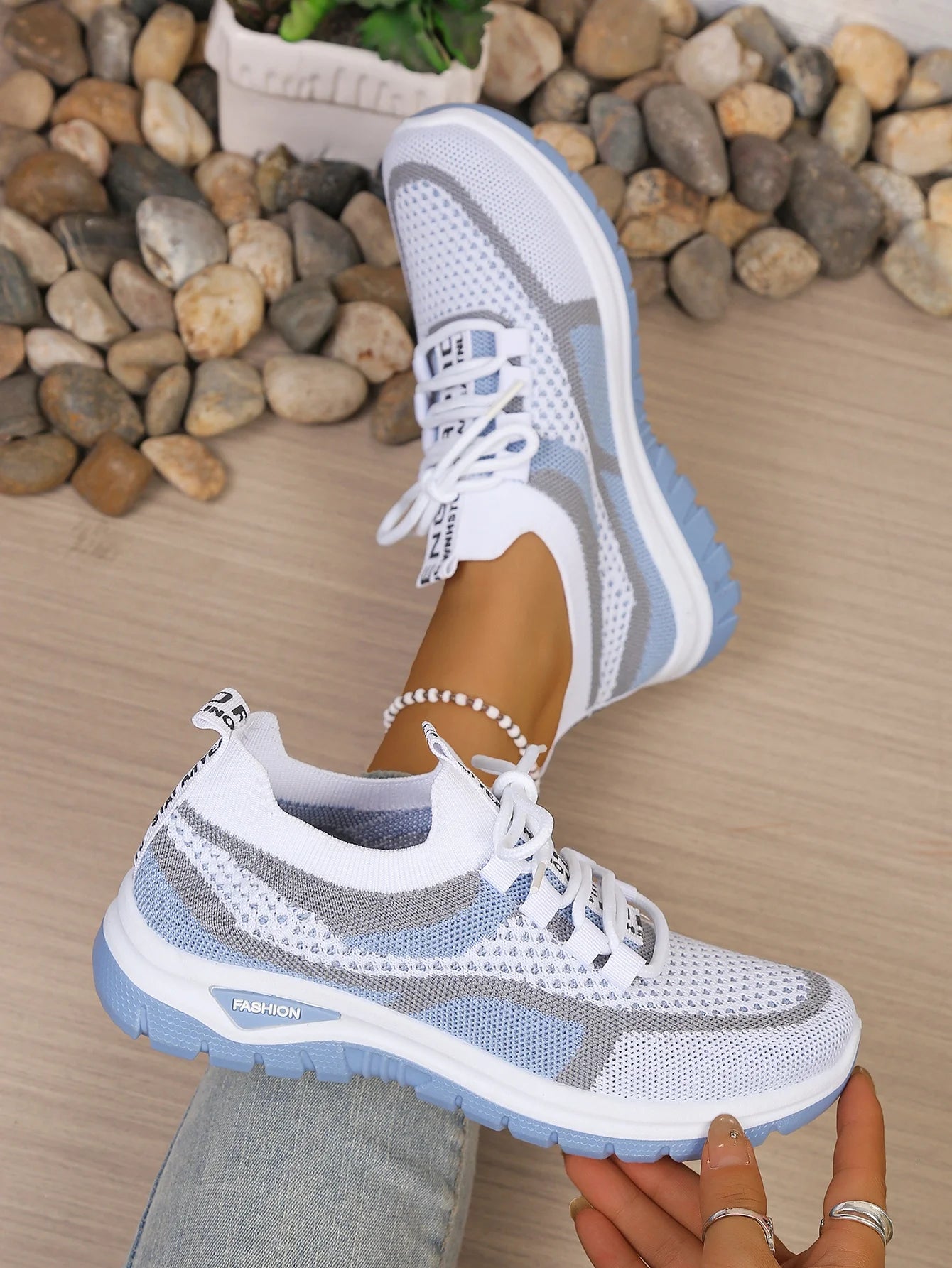 Zapatillas Bicolor con Cordones