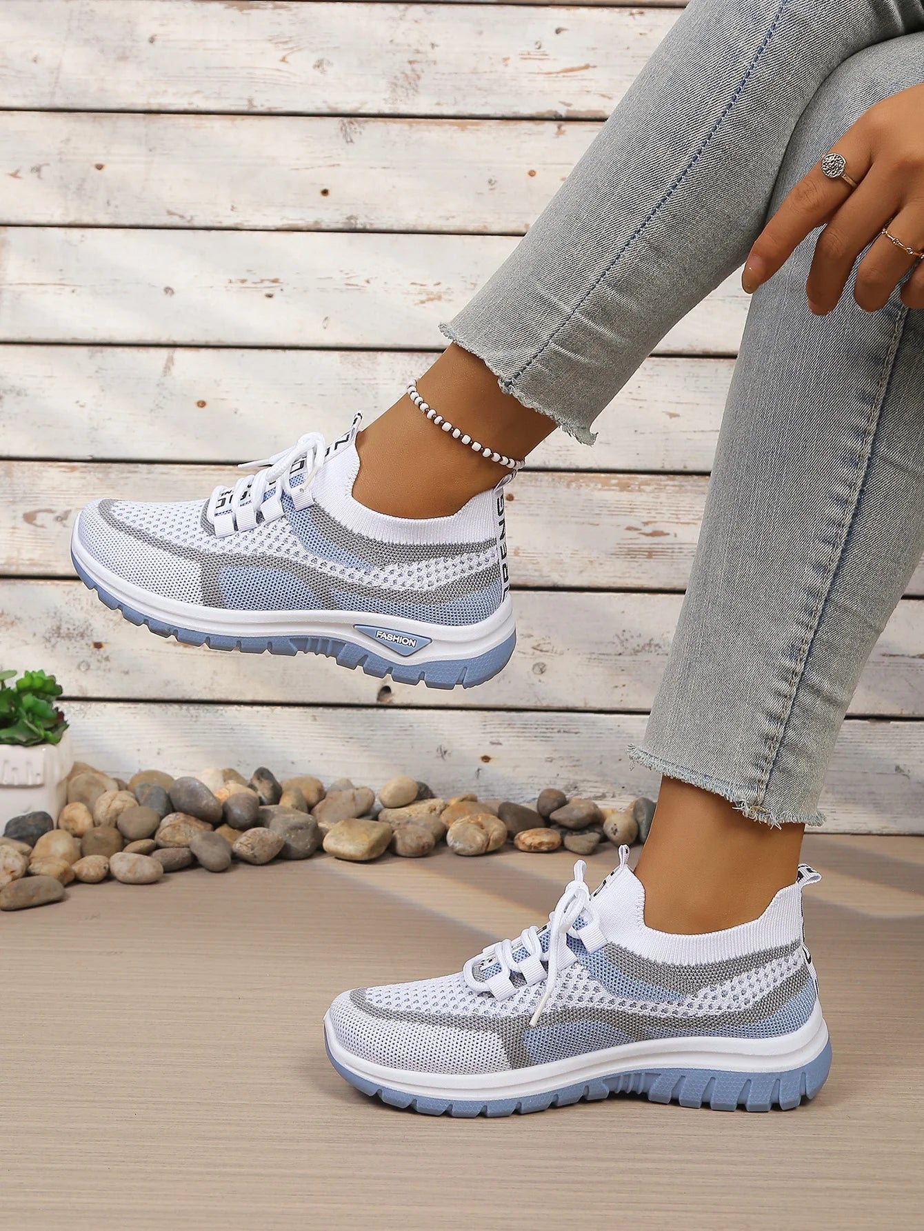 Zapatillas Bicolor con Cordones